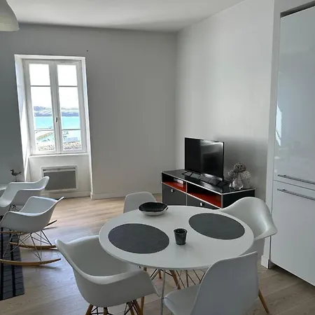 Design I - Port Du Rosmeur -